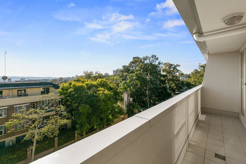1 bedrooms Apartment / Unit / Flat in 47/19A Young Street NEUTRAL BAY NSW, 2089
