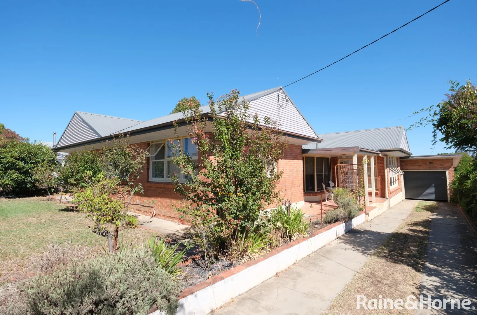 Primary image of 12 Mulligan Street, Inverell NSW 2360