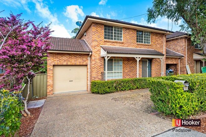 Picture of 11/5 Henry Kendall Avenue, PADSTOW HEIGHTS NSW 2211