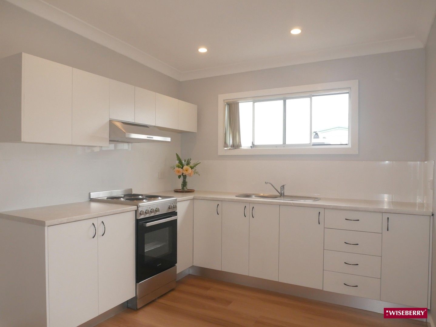 1 bedrooms House in 62a Albion Street UMINA BEACH NSW, 2257