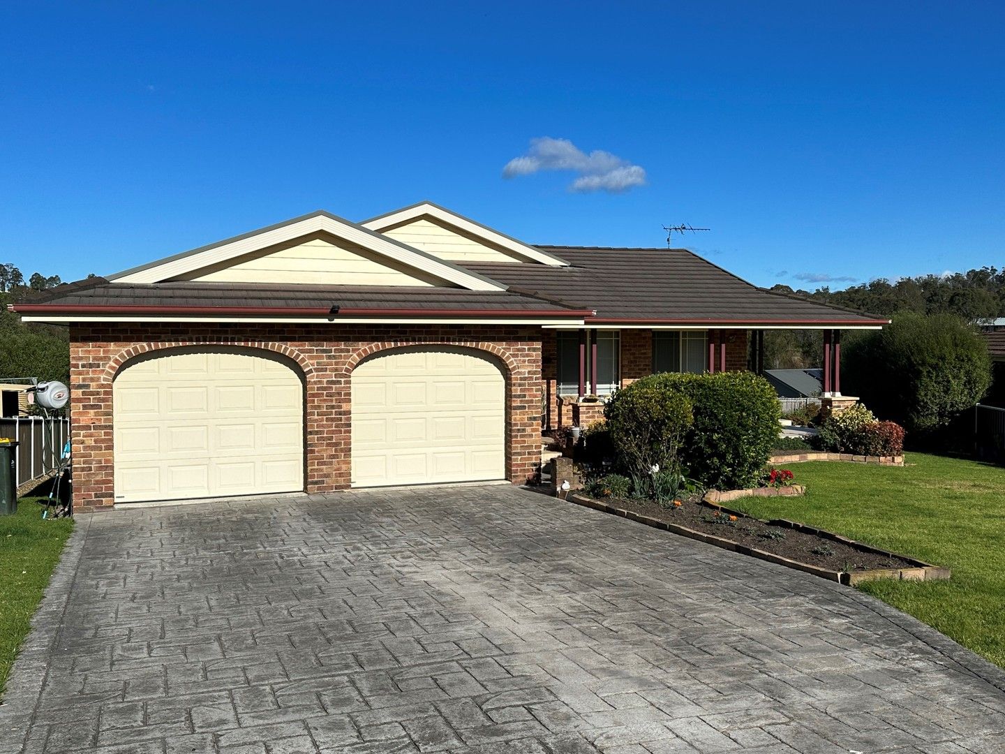 10 Craig Mostyn Place, Moruya NSW 2537, Image 0