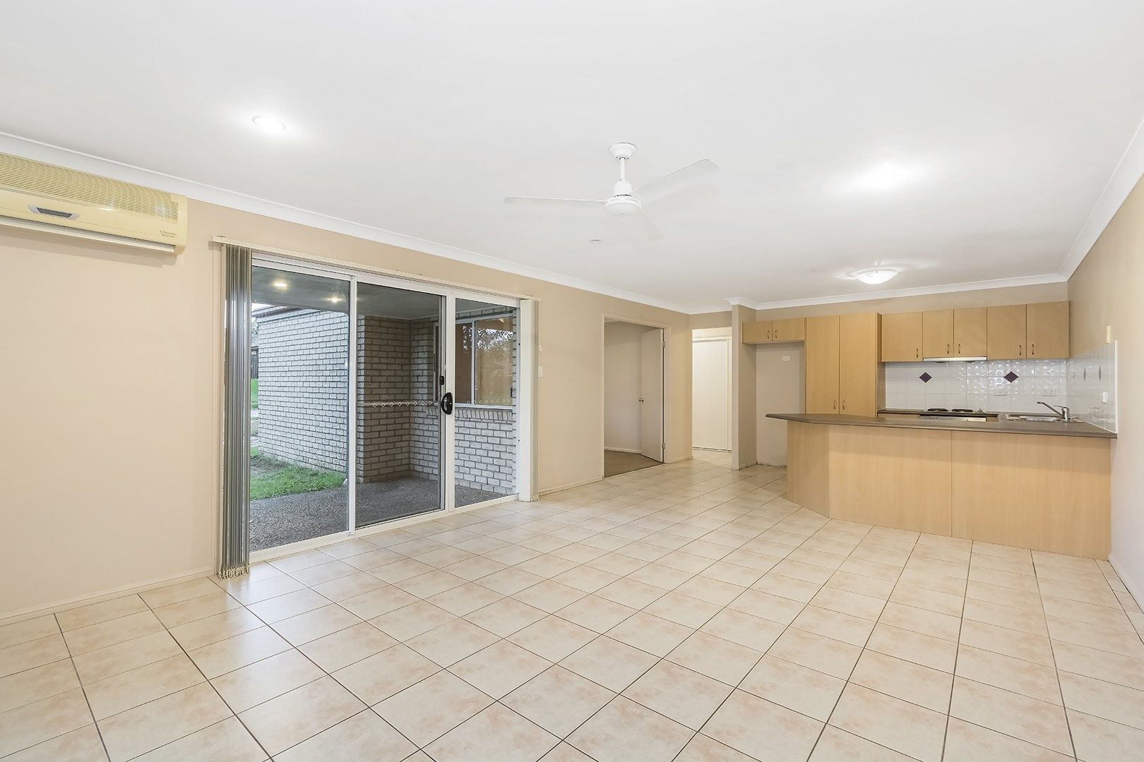 1/5 Bluetail Crescent, Upper Coomera QLD 4209, Image 0