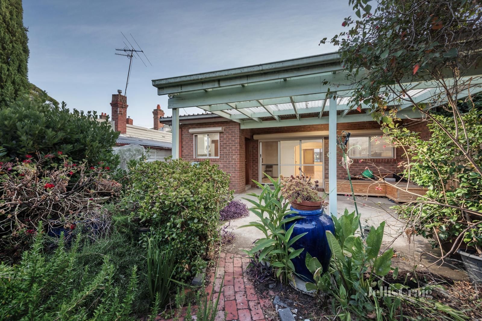 32 Marine Parade, Abbotsford VIC 3067, Image 2