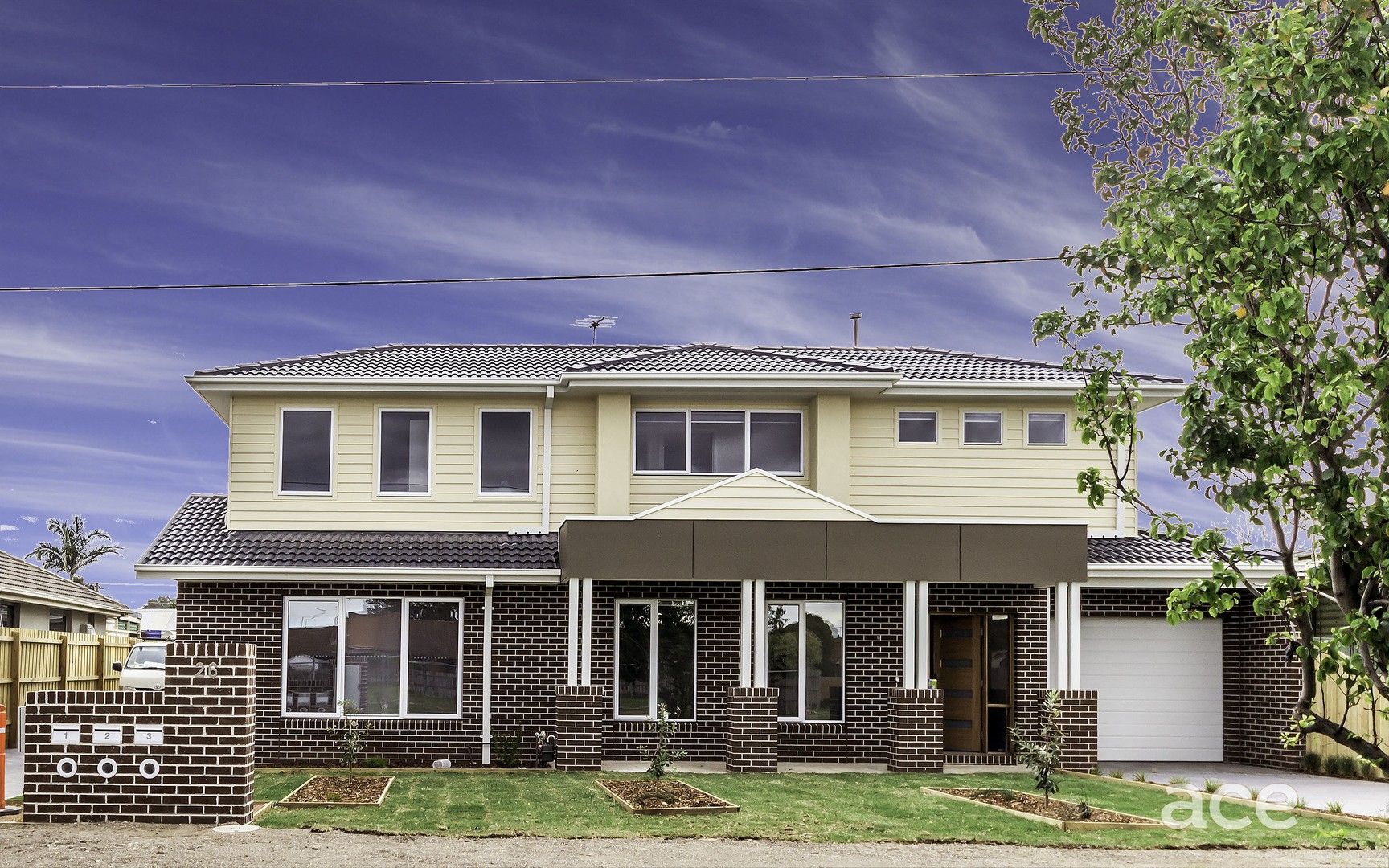 4 bedrooms House in 1/26 Grace street LAVERTON VIC, 3028