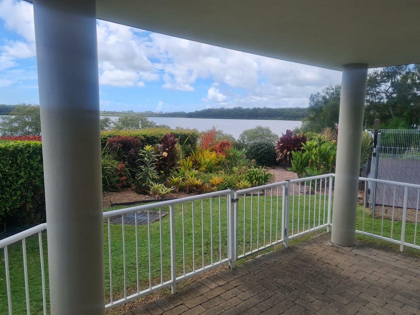 2 bedrooms Apartment / Unit / Flat in Unit 1/2 Sidoni St TEWANTIN QLD, 4565