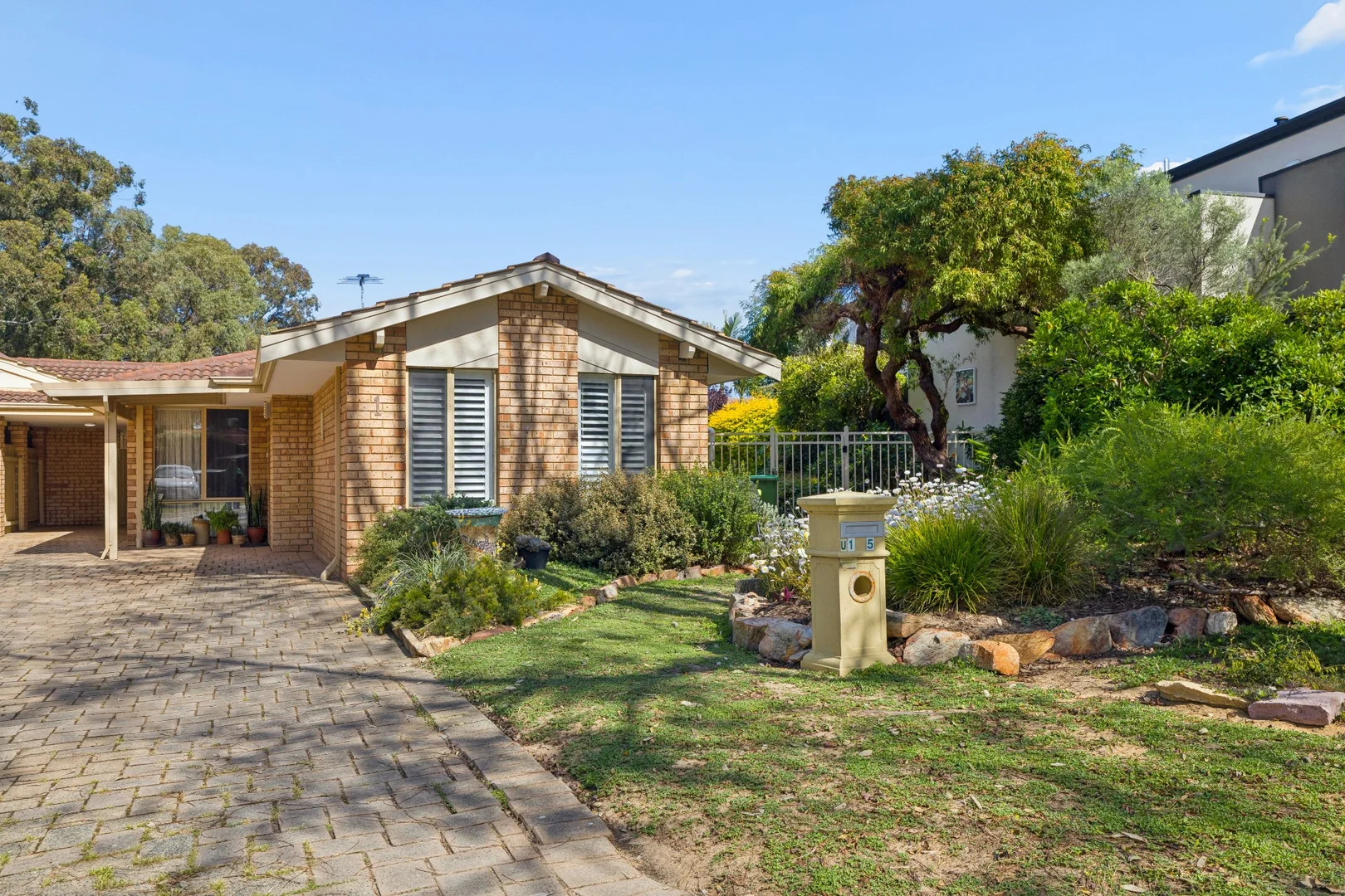 1/5 Shann Grove, Kardinya WA 6163 | Domain