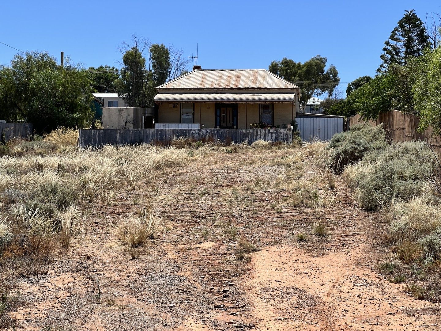 Sold 238 Cummins Street, Broken Hill NSW 2880 on 13 Jun 2023