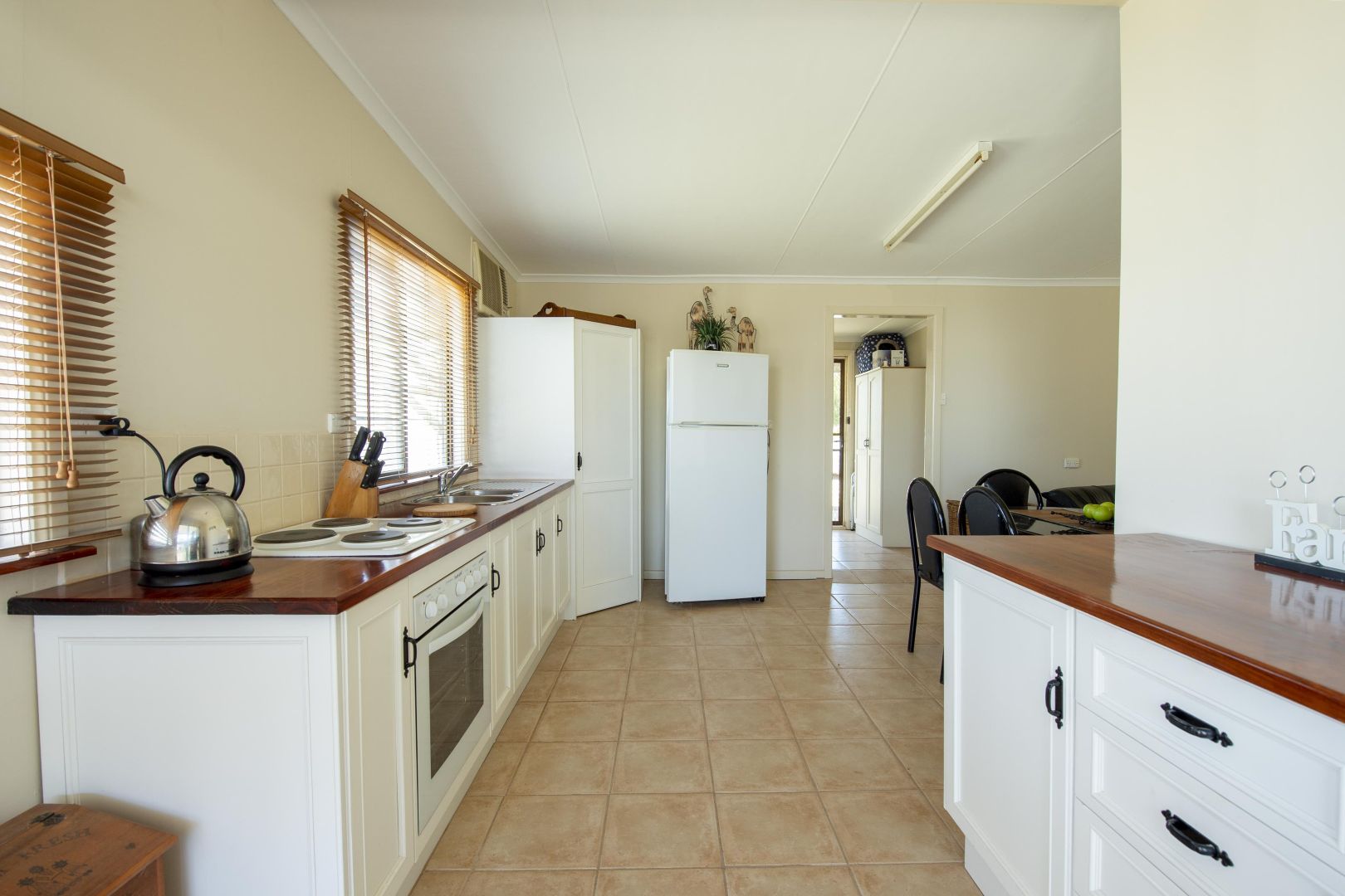 49 Snapper Road, Fisherman Bay SA 5522, Image 2