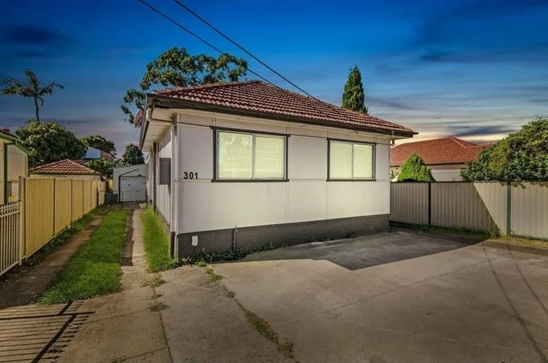 Primary image of 301 roberts road, Greenacre NSW 2190