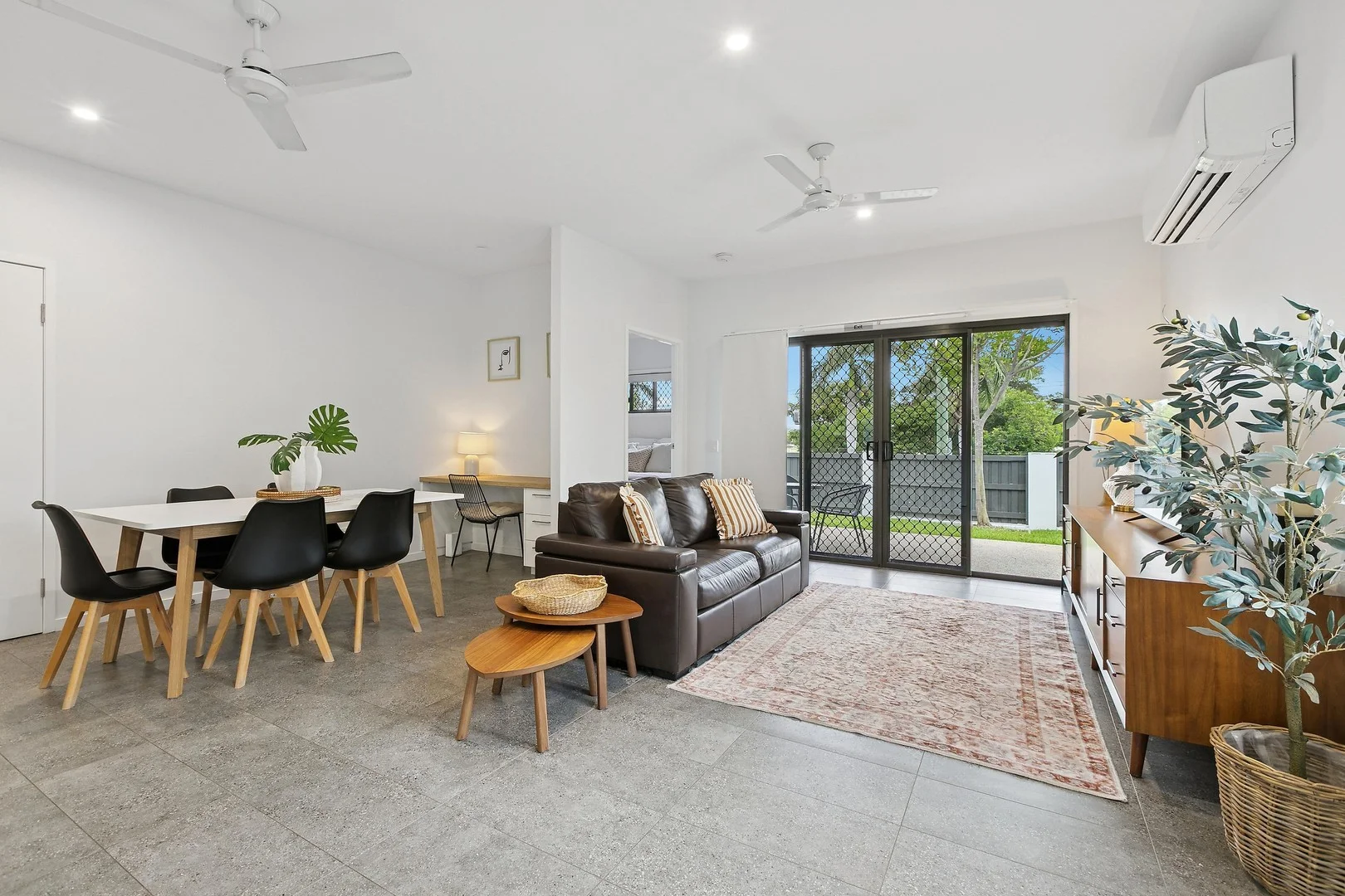 Primary image of 3/99 Wandal Road, Wandal QLD 4700