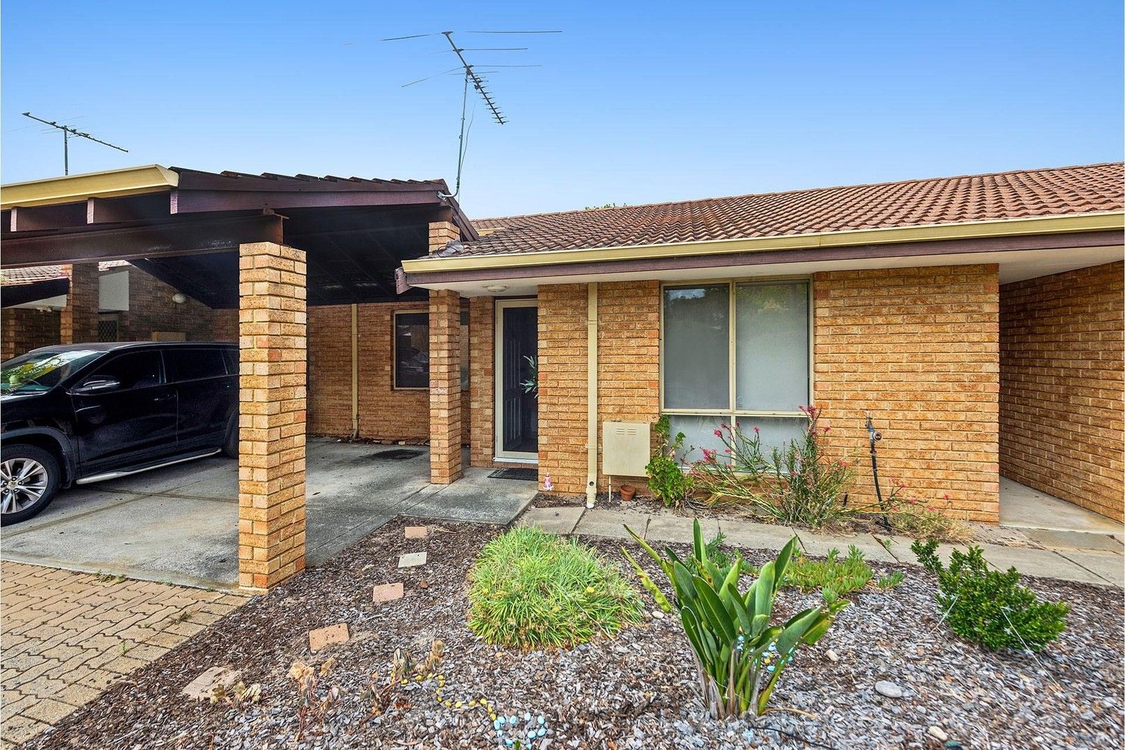 2 bedrooms Villa in 2/3 Waterway Court CHURCHLANDS WA, 6018