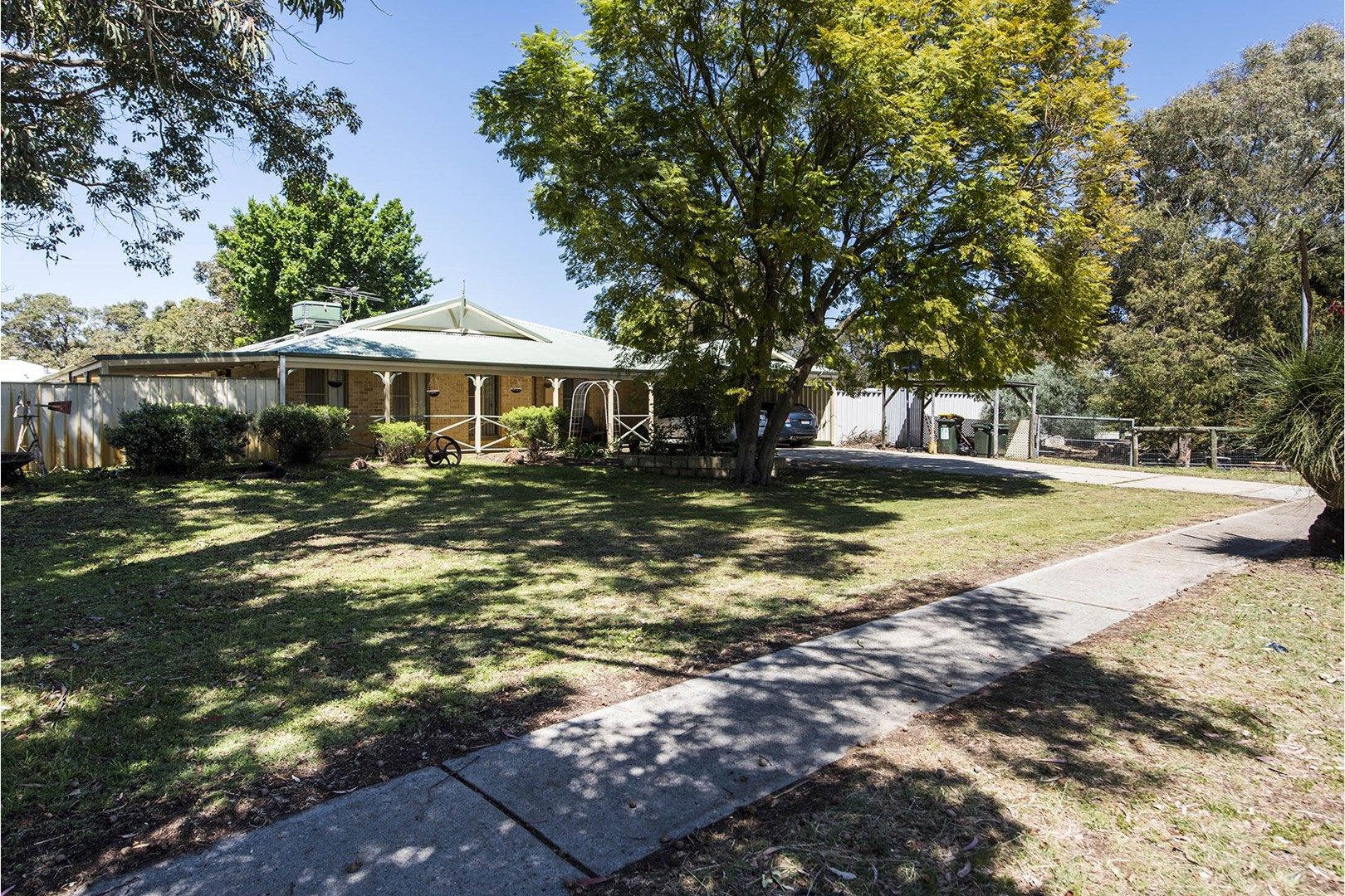 1 Blue Wren Close, Serpentine WA 6125, Image 0