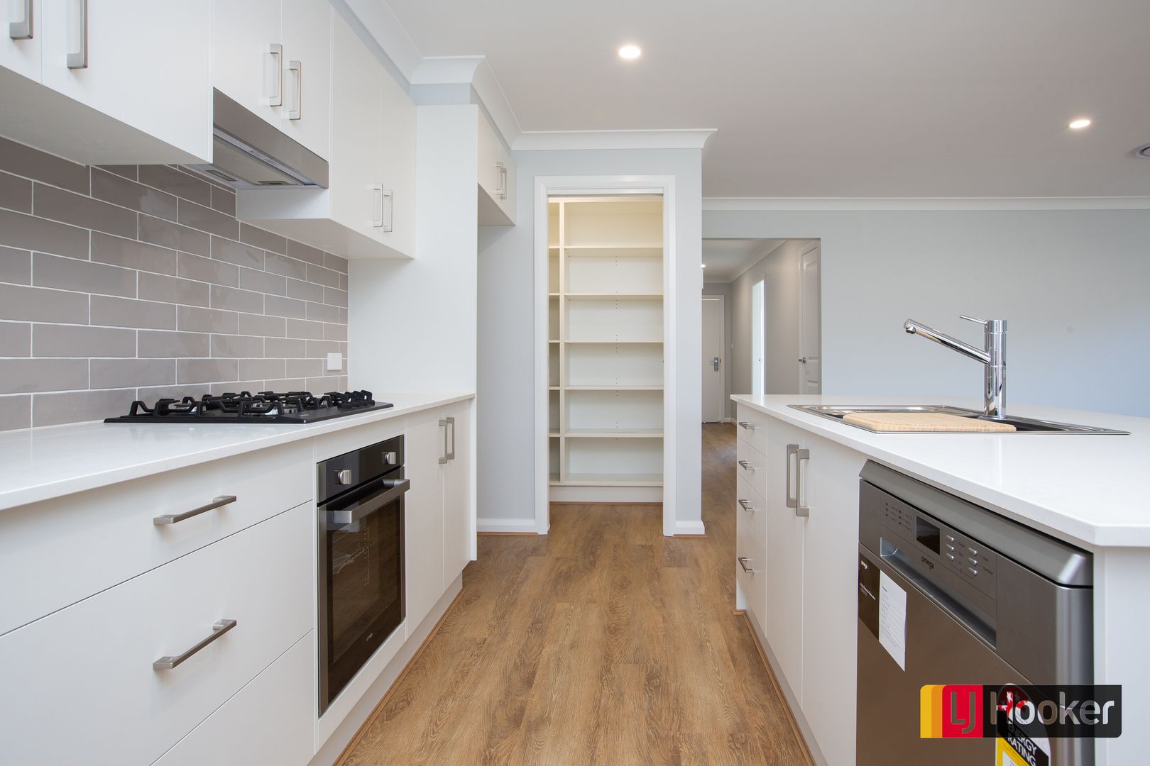 10 McKay Place, North Tamworth NSW 2340 House For Rent Domain