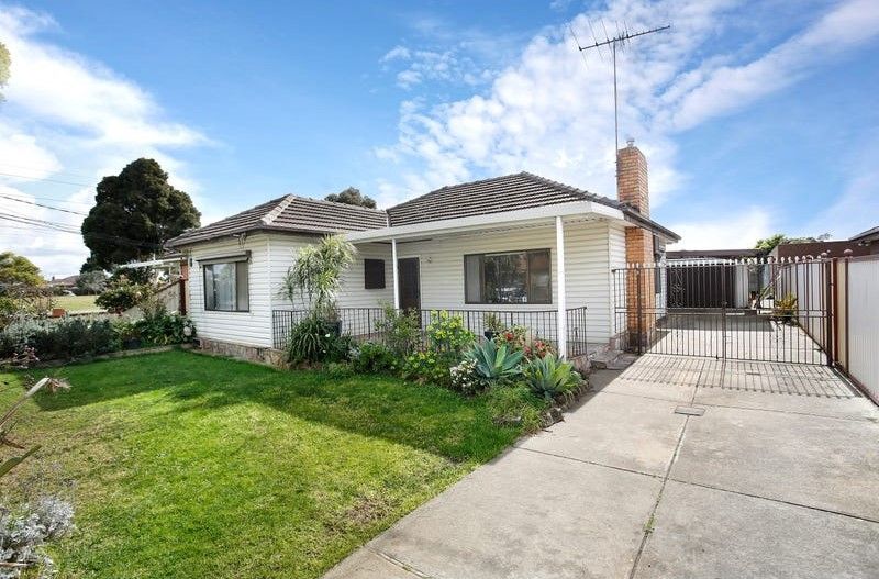 3 bedrooms House in 42 Arnold Street SUNSHINE WEST VIC, 3020