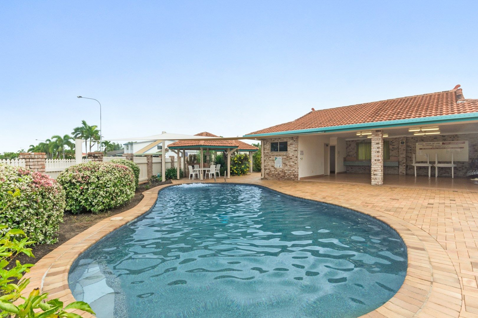 2 bedrooms Apartment / Unit / Flat in 6/17 Canterbury Road KIRWAN QLD, 4817