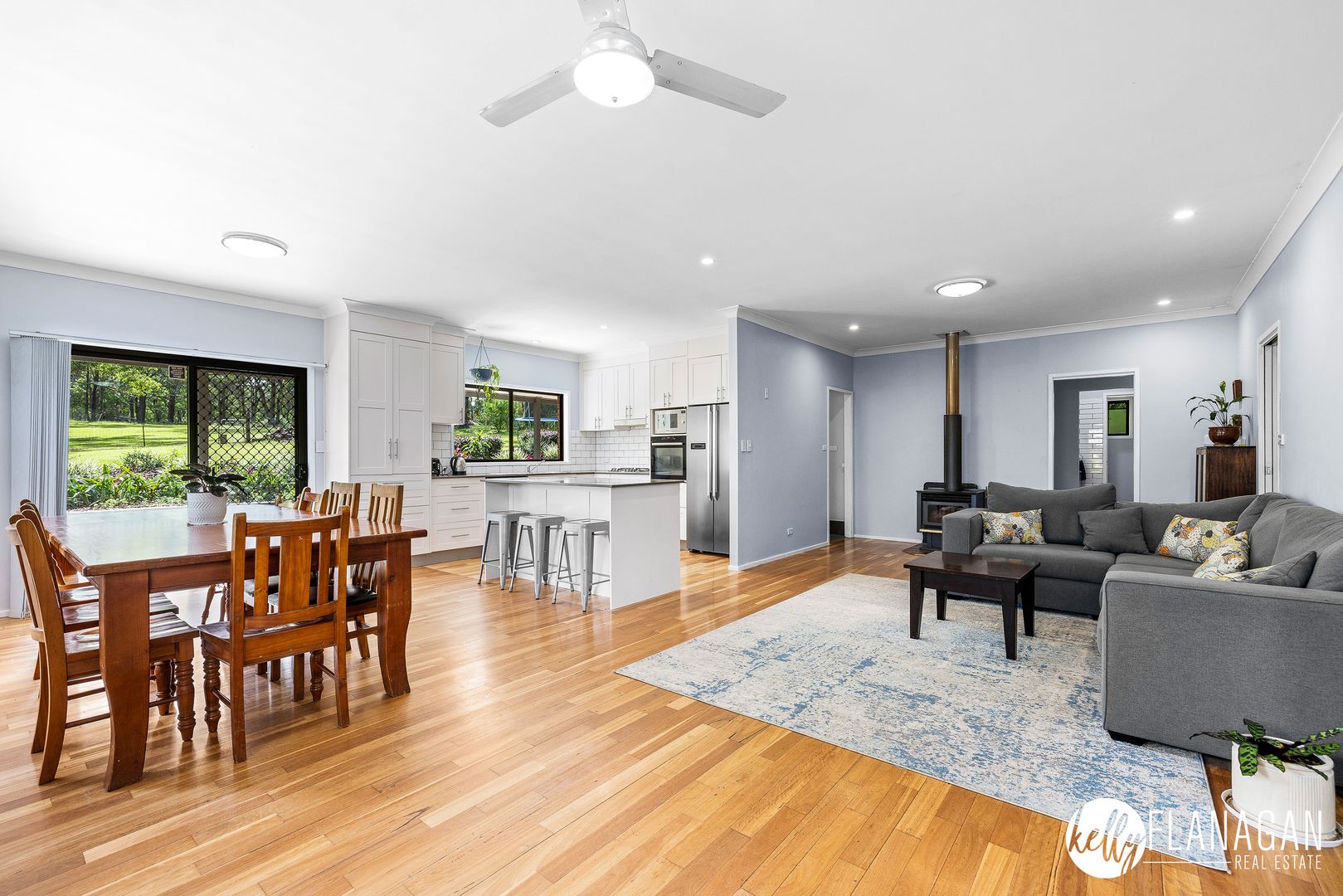49 Hillview Drive, Yarravel NSW 2440, Image 2