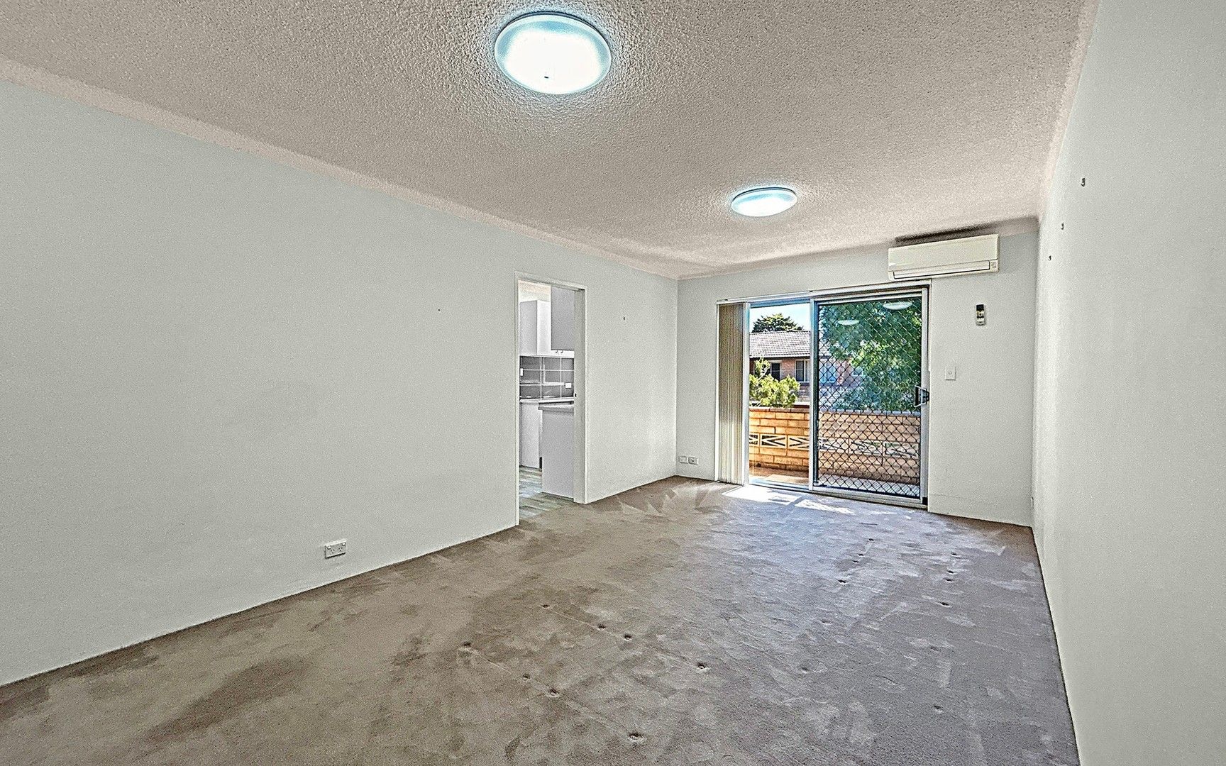 2 bedrooms Apartment / Unit / Flat in 4/20-24 Sherwood Road MERRYLANDS NSW, 2160