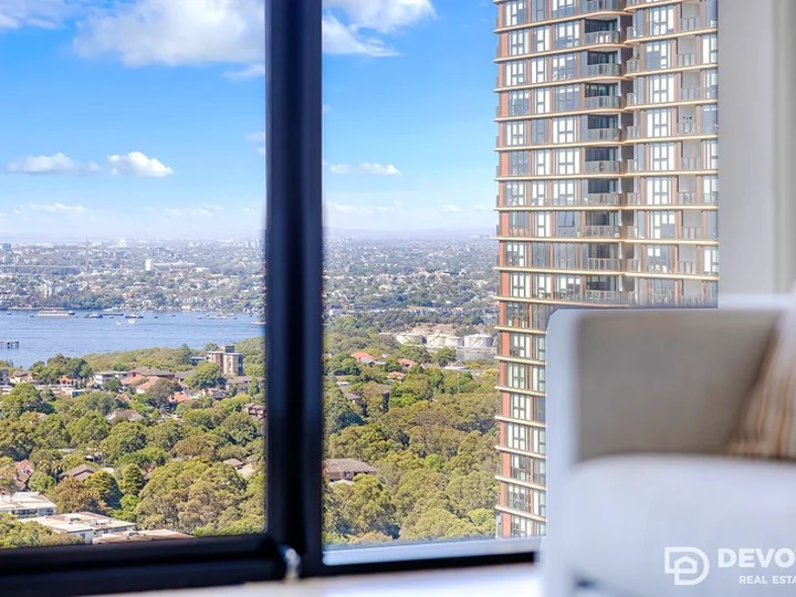 2406/10 Atchison Street, St Leonards NSW 2065