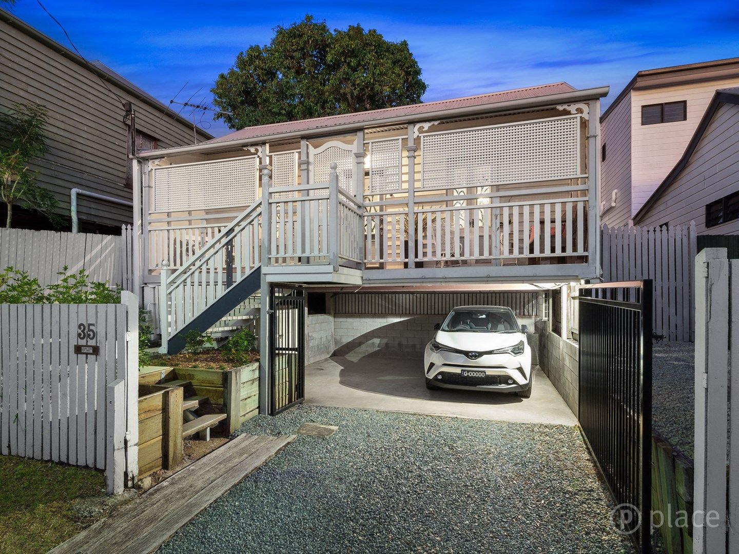 35 Hutton Street, Clayfield QLD 4011, Image 0