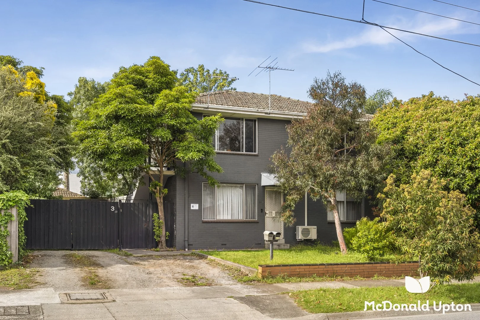 3/2b Mary Street, Essendon VIC 3040