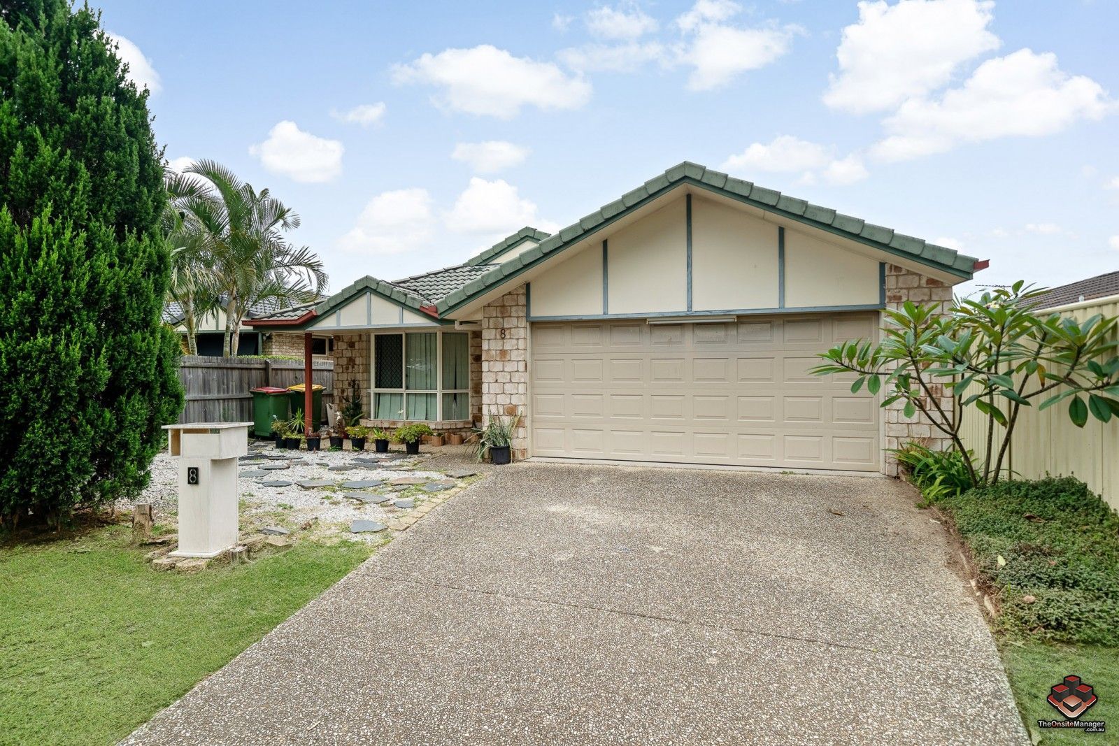 3 bedrooms House in 8 Tiber Crescent SPRINGFIELD QLD, 4300
