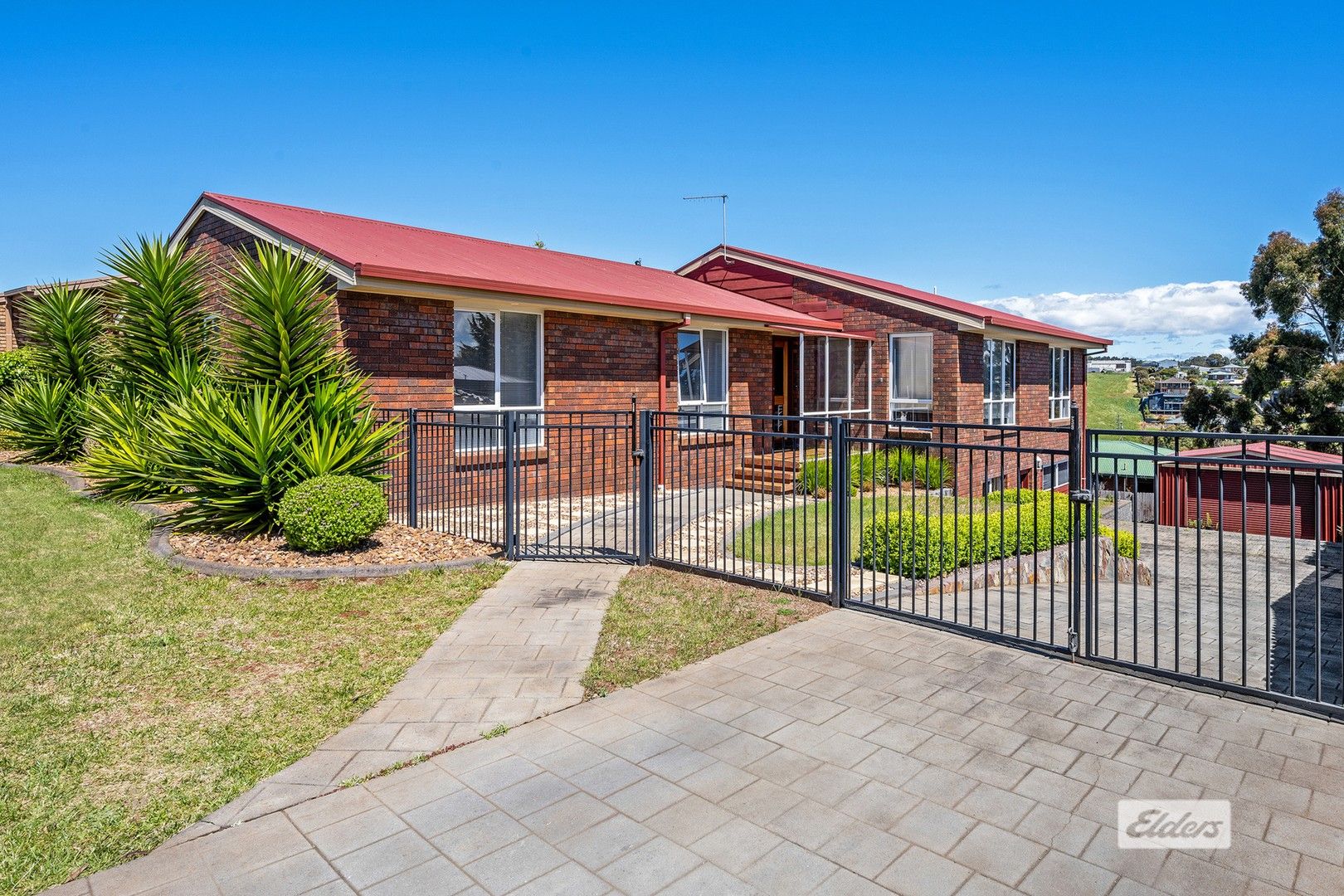 55 Manuka Drive, Romaine TAS 7320, Image 0