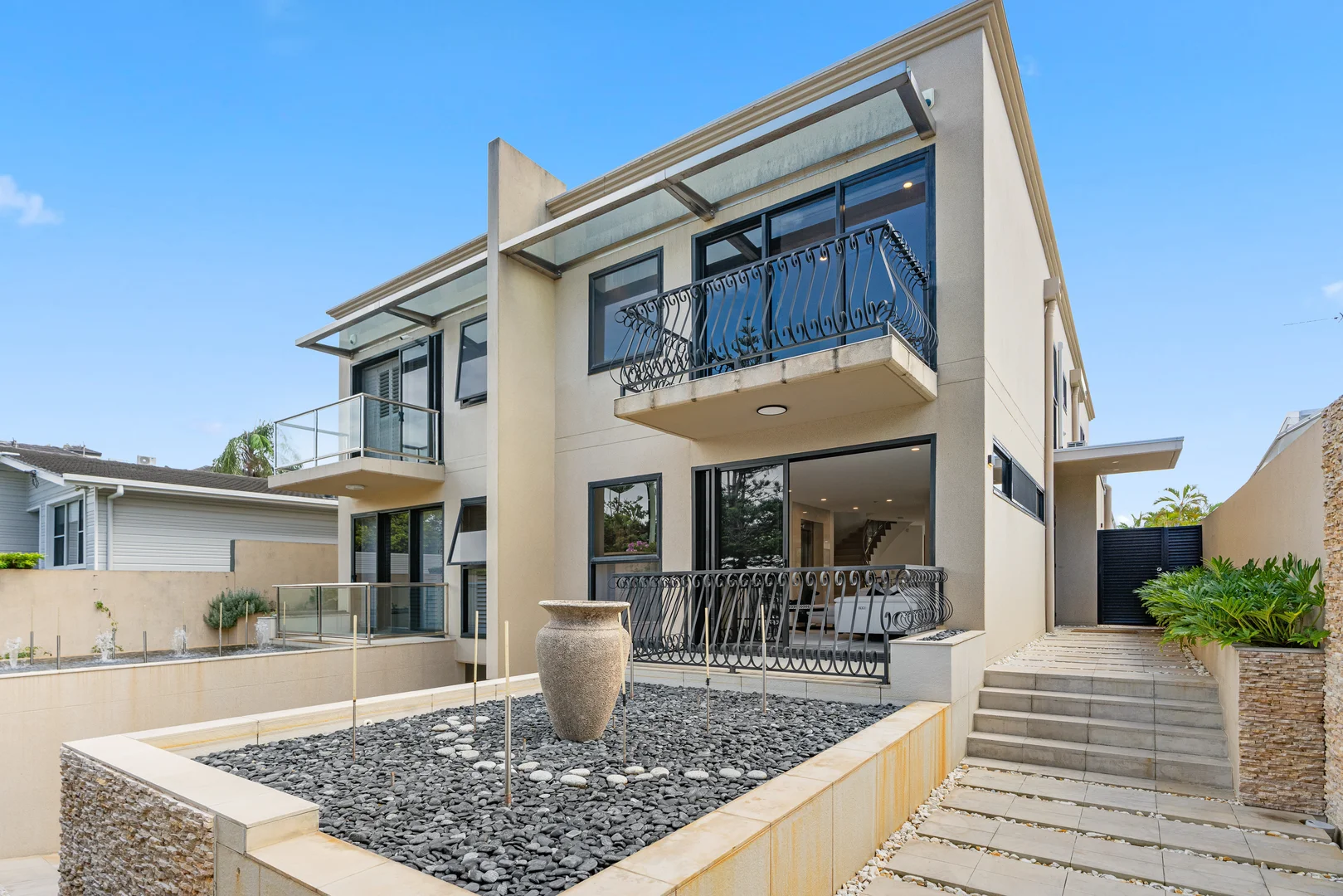 Additional image 24 of 41A Peak Avenue, Main Beach QLD 4217