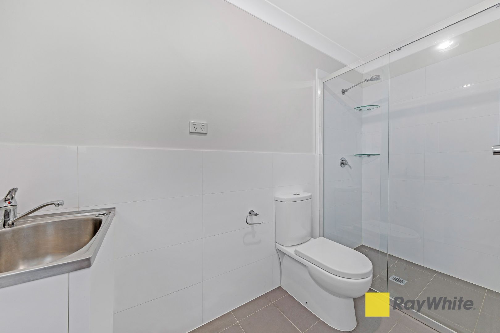 92A Amazon Road, Seven Hills NSW 2147, Image 2