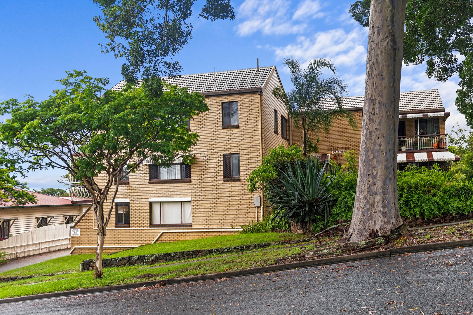 2/57 Toombul Terrace, Nundah QLD 4012, Image 1