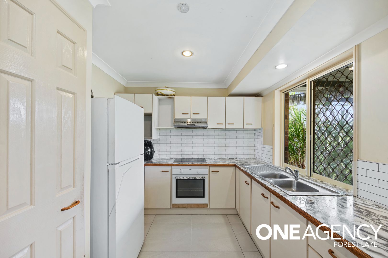 12 Rory St, Richlands QLD 4077, Image 2