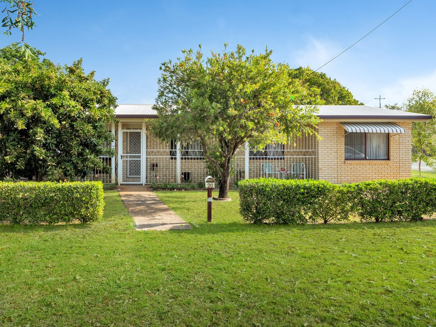 20 First Avenue, Beachmere QLD 4510, Image 0