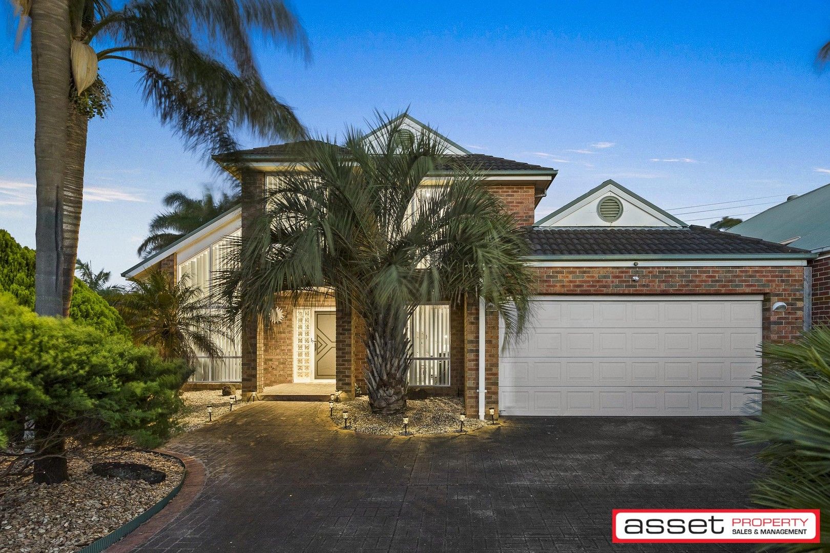 4 bedrooms House in 13 Sandridge Court PATTERSON LAKES VIC, 3197