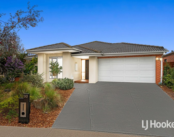 90 Fongeo Drive, Point Cook VIC 3030