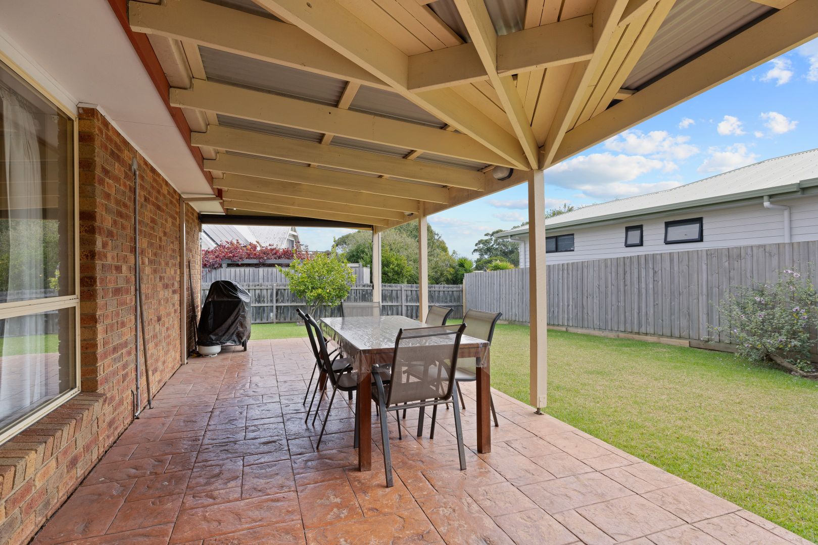 26 Wyndham Avenue, Cowes VIC 3922, Image 2