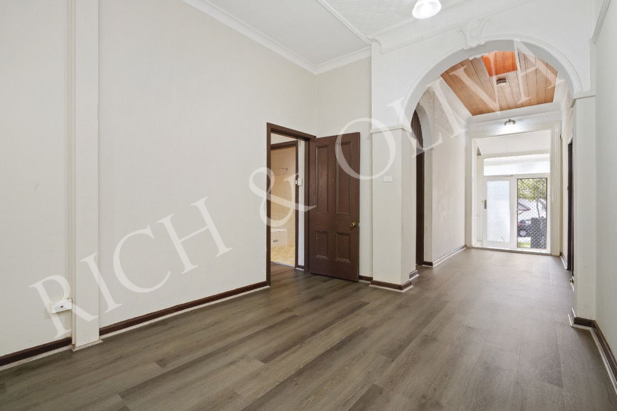2 bedrooms Apartment / Unit / Flat in 1/129A Wentworth Road STRATHFIELD NSW, 2135