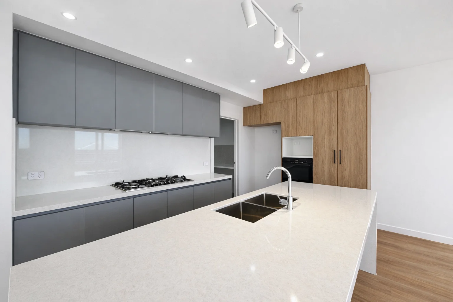 Additional image 2 of 34 Clifford Street, Highton VIC 3216