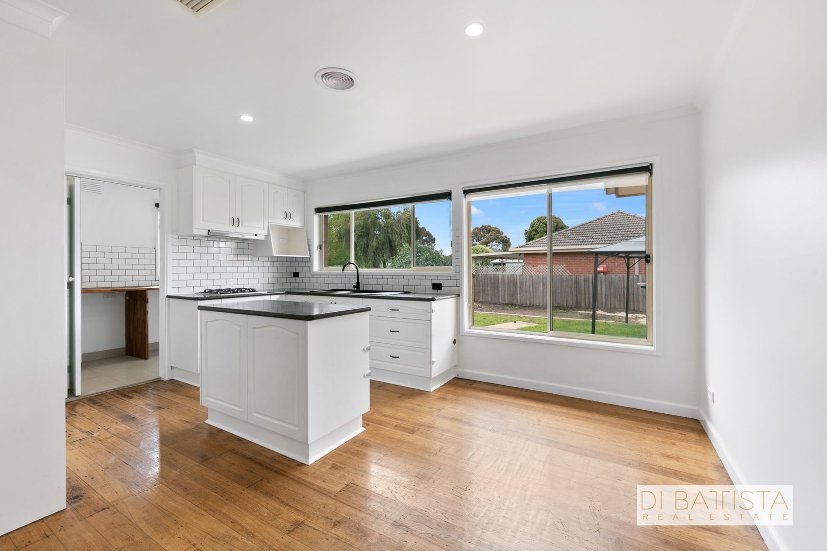 2 Martha Court, Craigieburn VIC 3064, Image 2