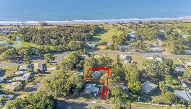 Picture of 15 Lagoon Dr, MOORE PARK BEACH QLD 4670