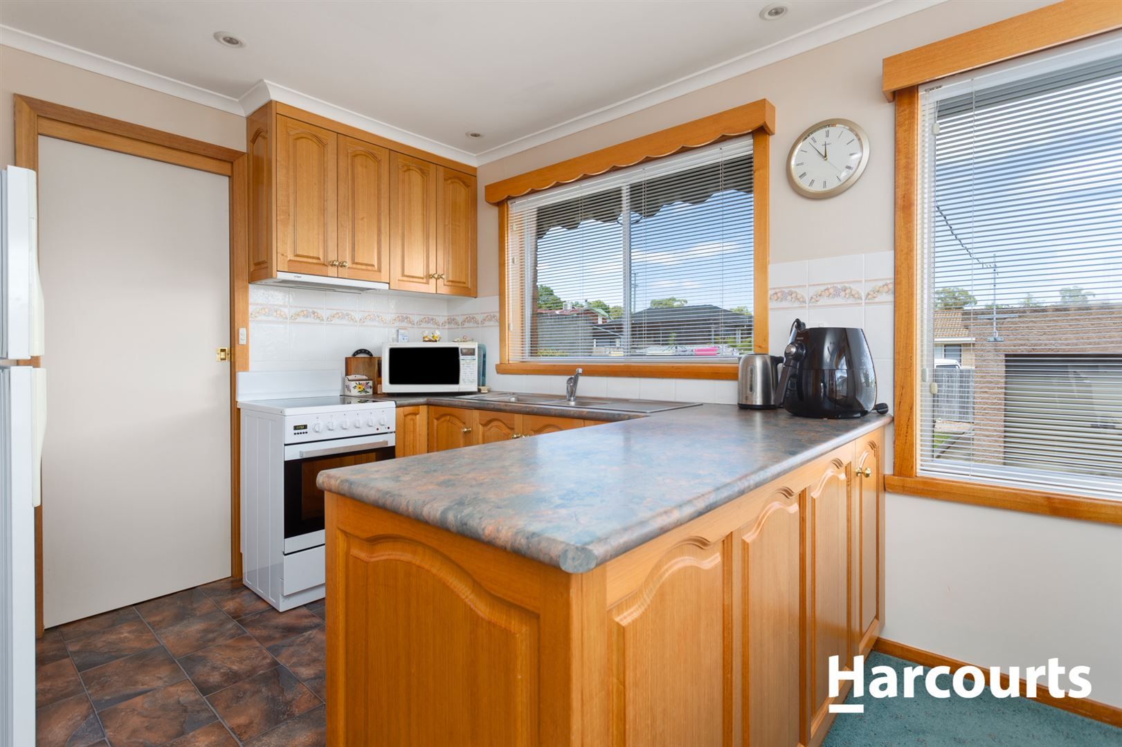 13 Rowland Crescent, Summerhill TAS 7250, Image 2