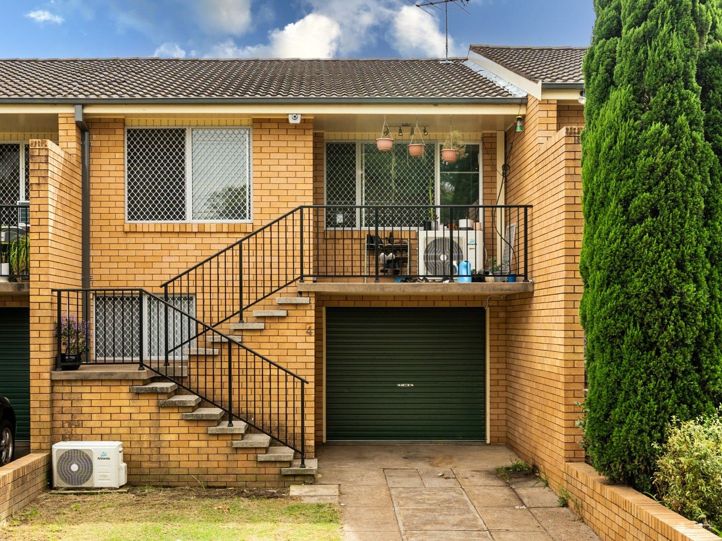 4/12 Dalton Avenue, Singleton NSW 2330, Image 0