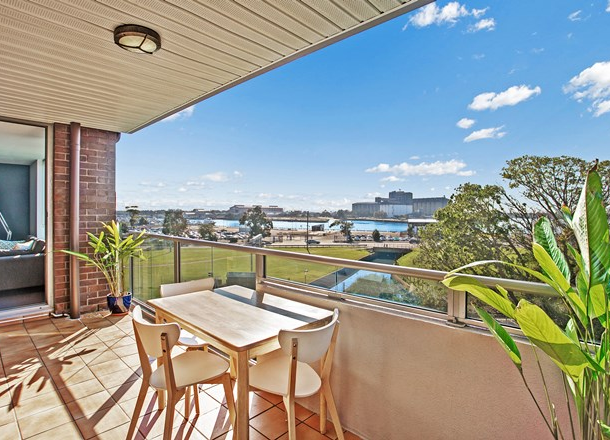 503/25 Bellevue Street, Newcastle West NSW 2302