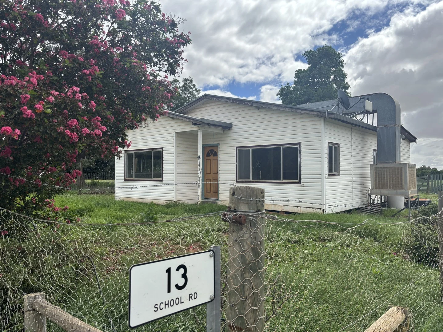 13 School Road, Coomealla NSW 2717