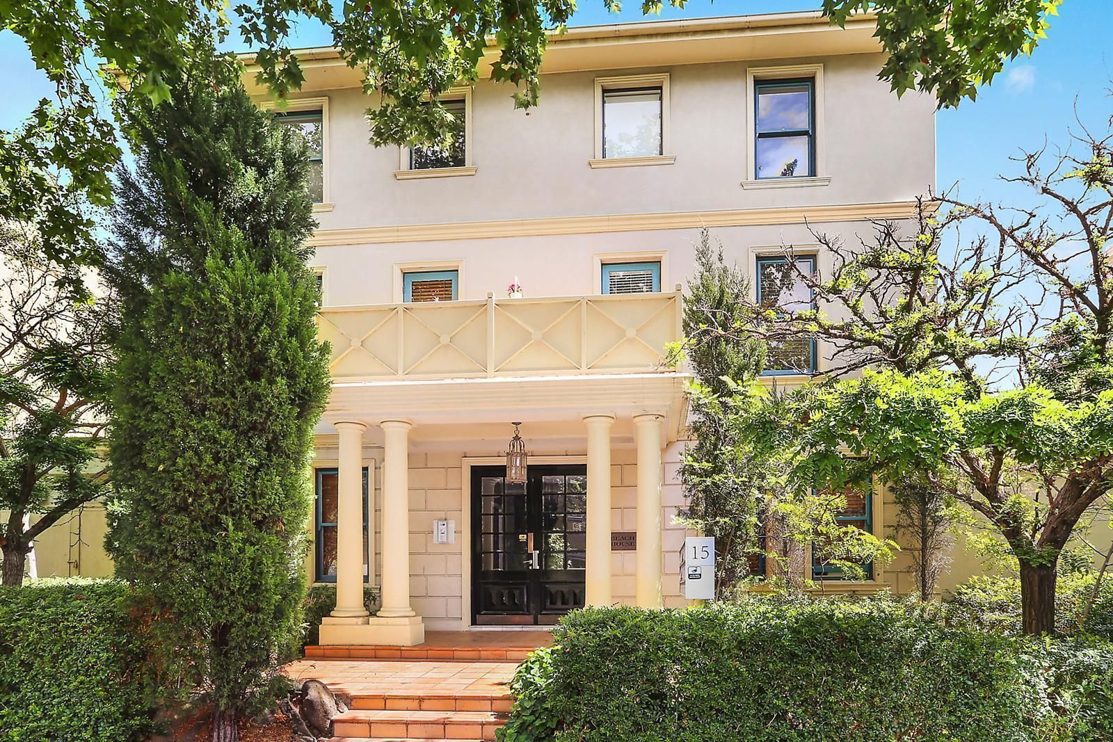 14/15 Acland Street, St Kilda VIC 3182