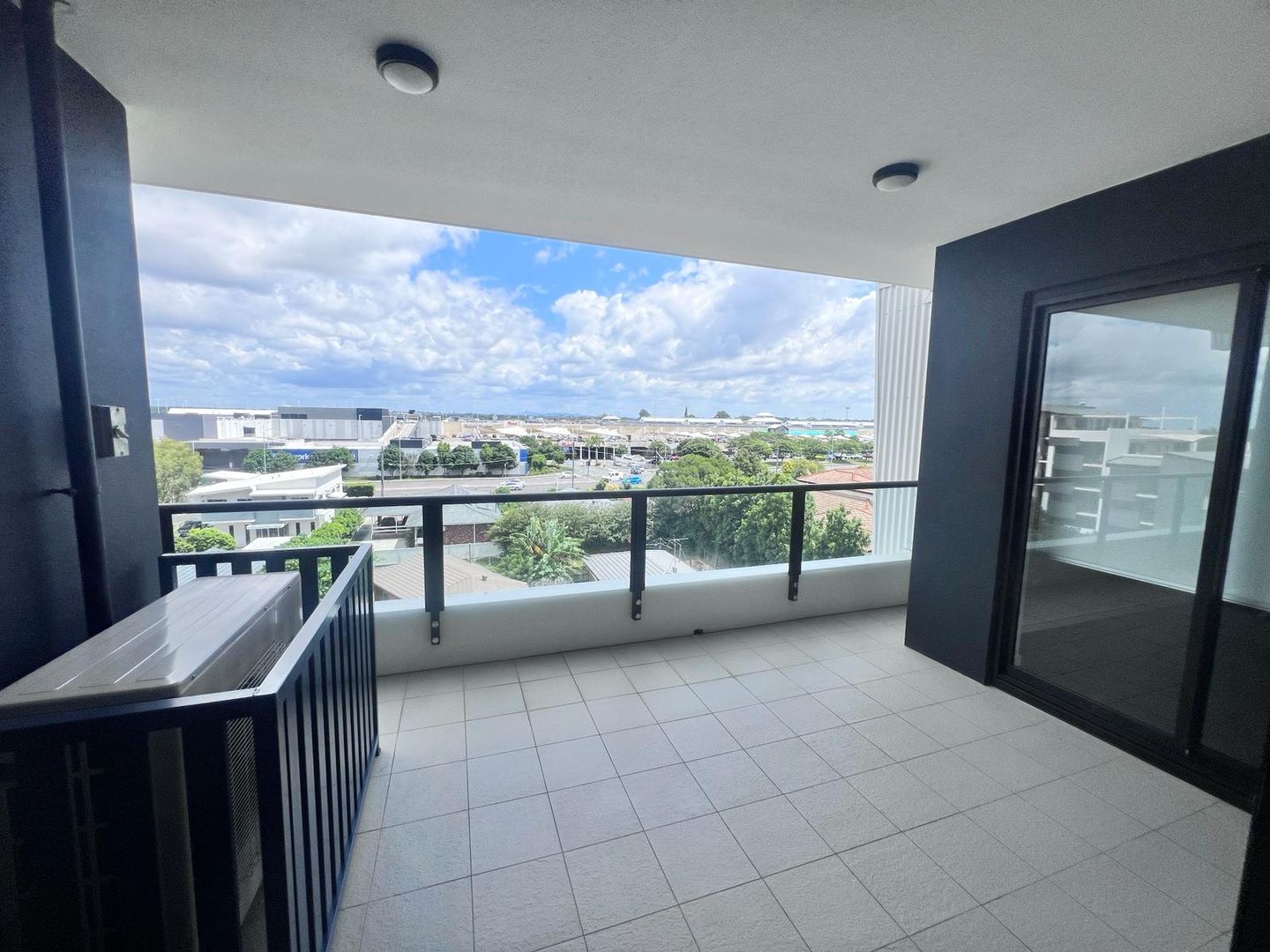 502/35 Kelburn Street, Upper Mount Gravatt QLD 4122, Image 2