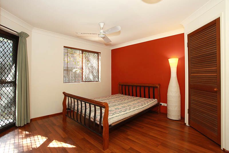 2/29 Sir Fred Schonell Drive, St Lucia QLD 4067, Image 2