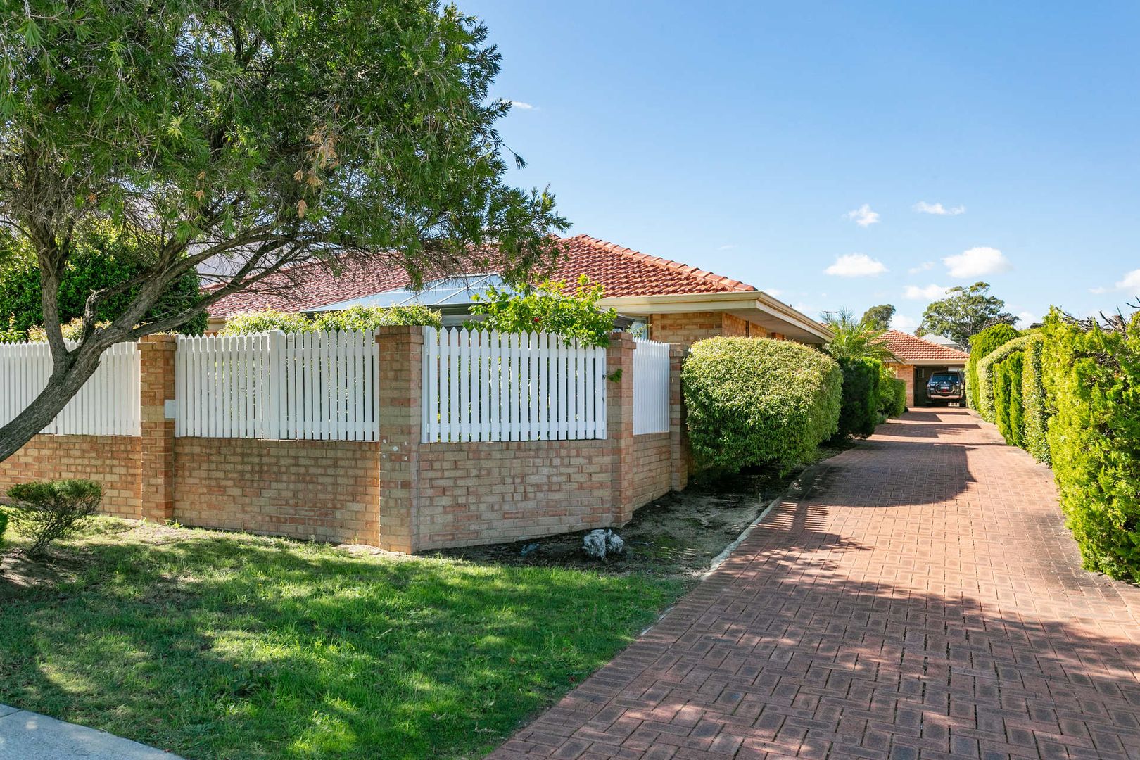 3 bedrooms Villa in 4/120 Edward Street OSBORNE PARK WA, 6017