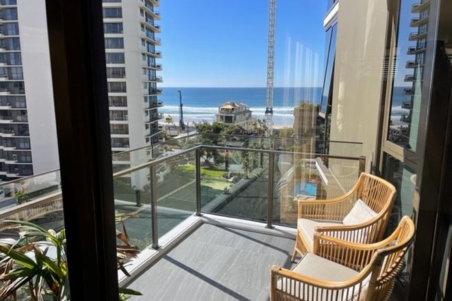 702/5 Pacific Street Main Beach 4217 - Image 4