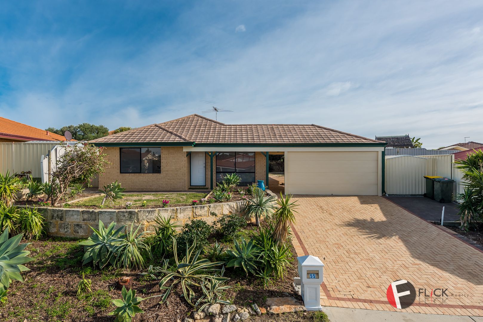4 bedrooms House in 55 Dunmore Cct MERRIWA WA, 6030