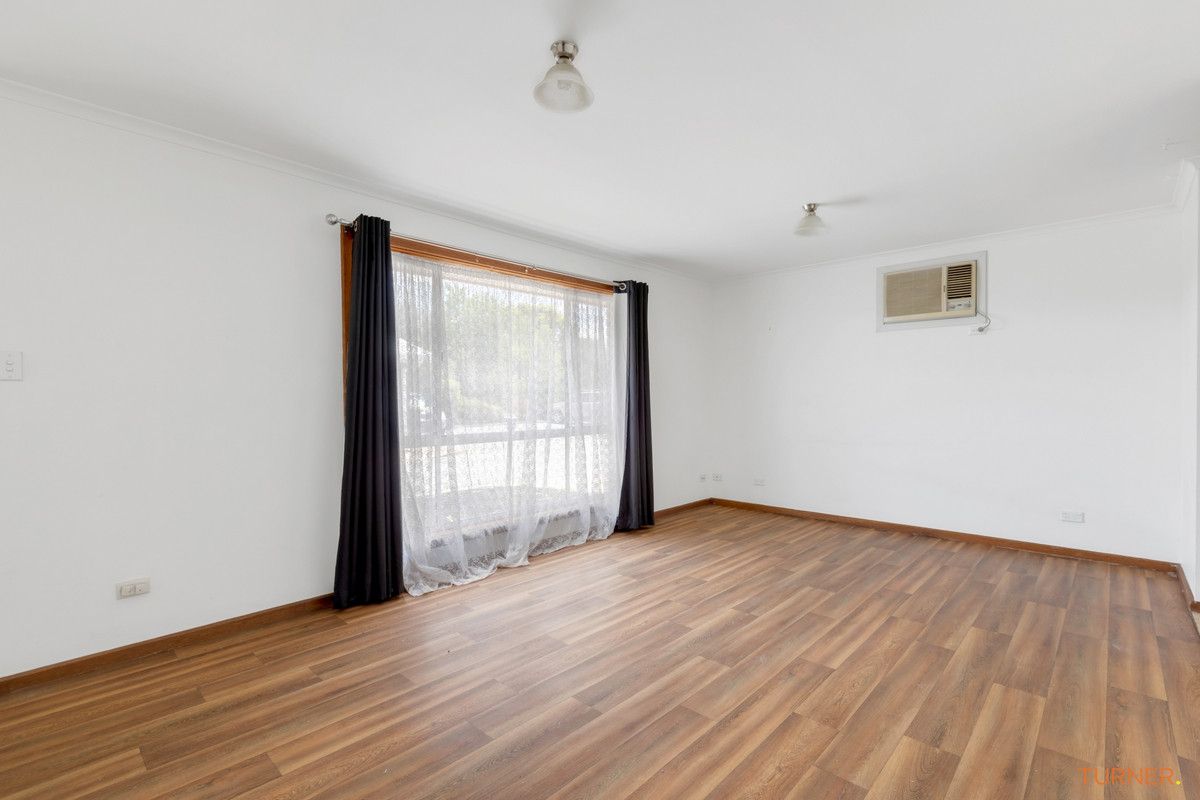 2/2-4 Jane Street, Smithfield SA 5114, Image 1