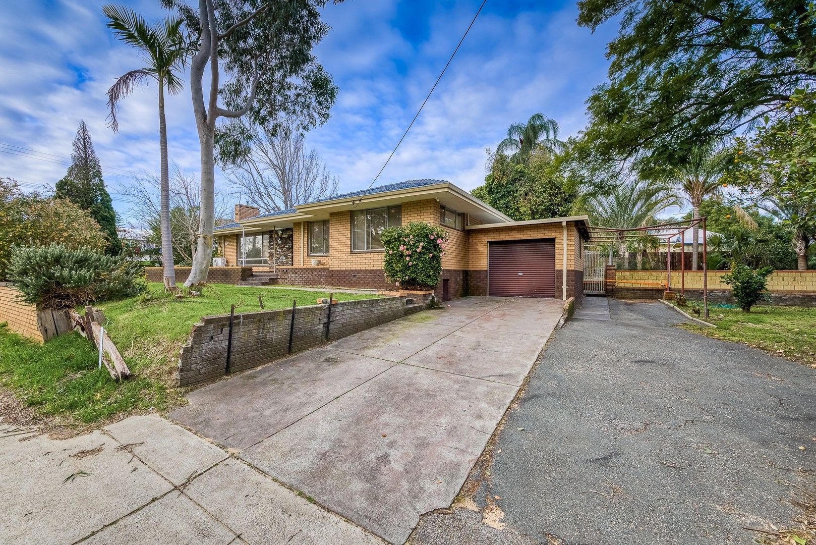 3 bedrooms House in 1 Caroline Street MOUNT NASURA WA, 6112